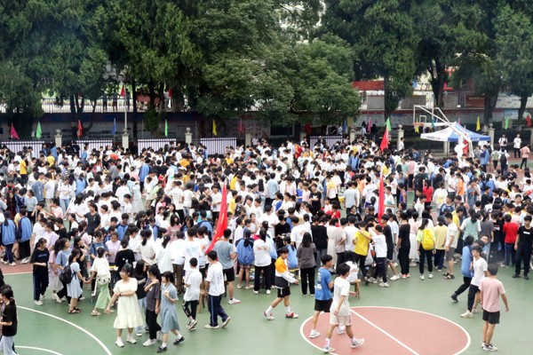 06.jpg