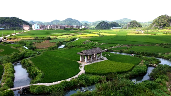 新田县:石羊镇山村美如画(组图)