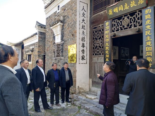 講解肖明故事3.jpg